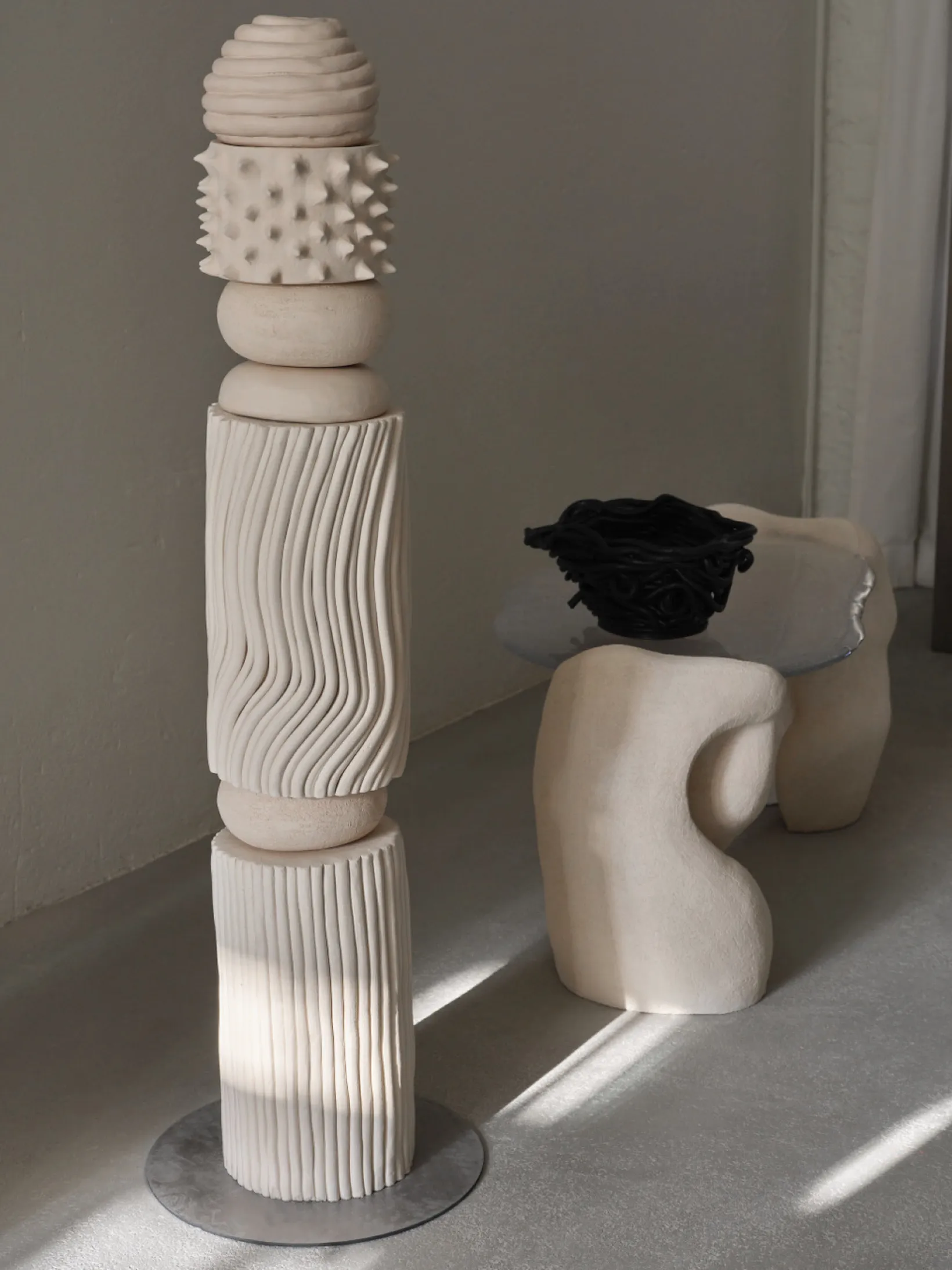 Petit totem en céramique