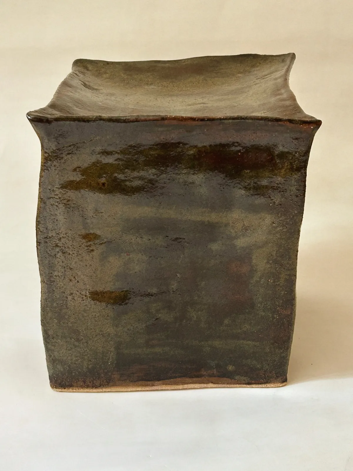 The square side table, 2025